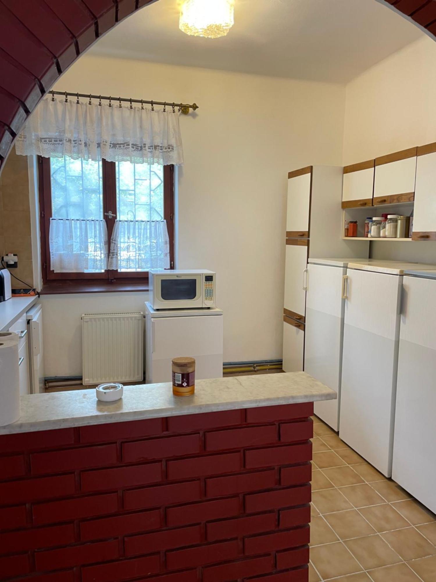 Gold Apartman Zamárdi Eksteriør billede